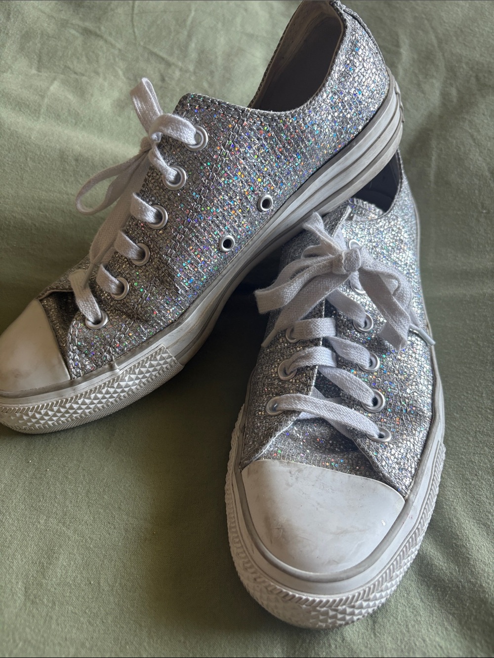 Converse Chuck Taylor All Star Low Top Silver Glitter Sneakers